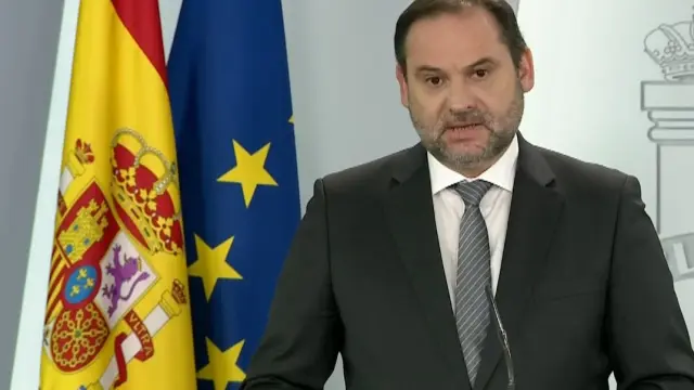El ministro José Luis Ábalos en la rueda de prensa ofrecida este lunes en la Moncloa.