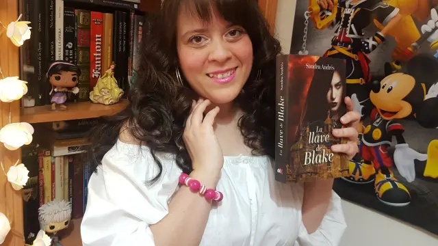 Sandra Andrés Belenguer publica 'La llave de Blake'.