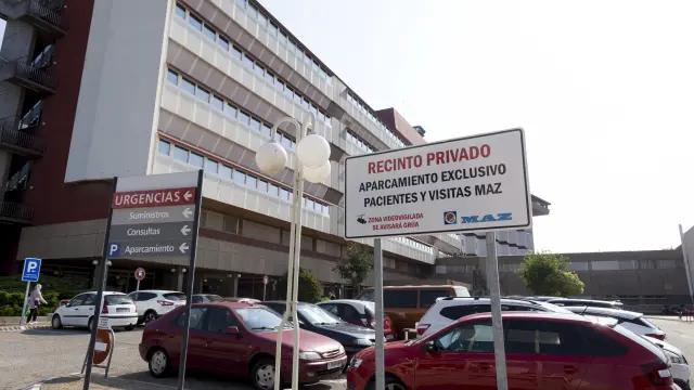 Imagen de archivo de la fachada del Hospital MAZ en Zaragoza.