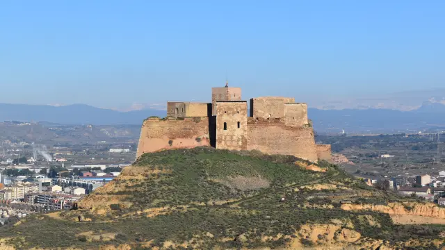 El castillo de Monzón.