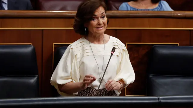 Carmen Calvo, en la sesión de control al Gobierno