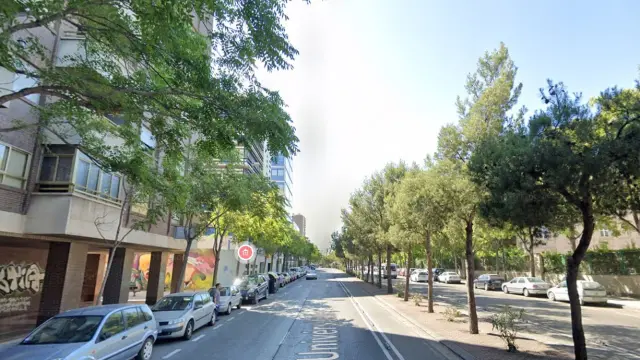 Una imagen de la calle Vía Universitas de Zaragoza.
