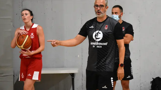 Carlos Iglesias, entrenador del Casademont Femenino.