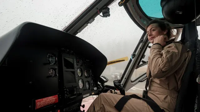 Marlene Nogueira, piloto de helicópteros.