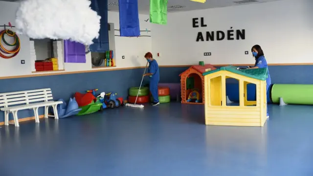 La mañana de este jueves continuaban los trabajos en la escuela infantil El Andén