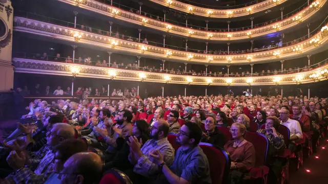 Imagen de las butacas del Auditorio en el concierto conmemorativo del 50 aniversario de Carbonell en el mundo de la música.