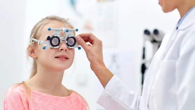 Los ópticos optometristas quieren reivindicar la importancia de realizarse revisiones para mejorar la salud visual.