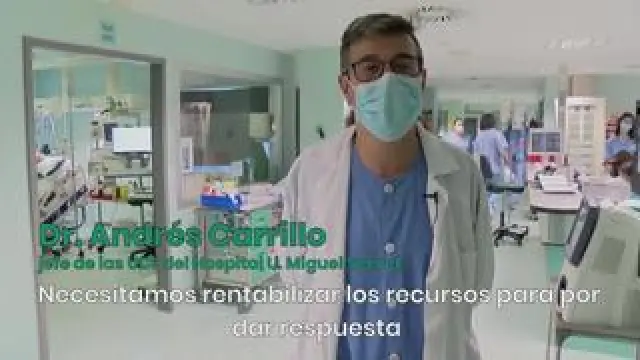 El doctor Andrés Carillo alerta de la "falta de recursos para dar respuesta a la pandemia" y alude a la responsabilidad de todos para acabar con el coronavirus.