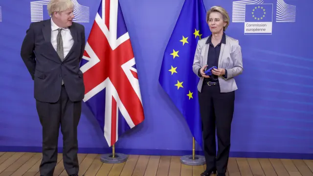 Boris Johnson y Ursula von del Leyen, este miércoles en Bruselas.