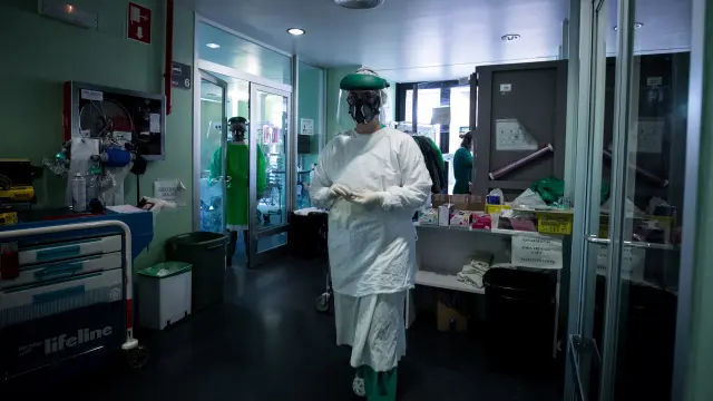 Las ucis de los hospitales aragoneses siguen teniendo un alto porcentaje de ocupación con pacientes covid.