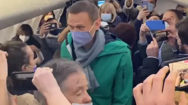 Alexei Navalni a su llegada a Moscú