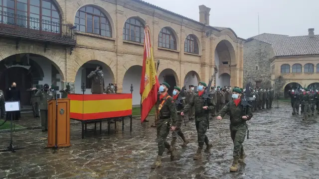 Despedida del Regimiento Galicia 64.