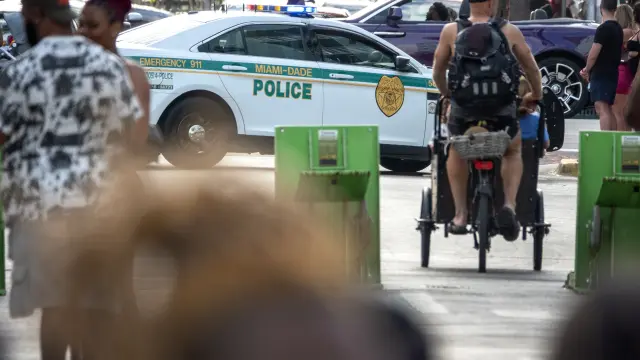 Coche de policía de Miami-Dade.