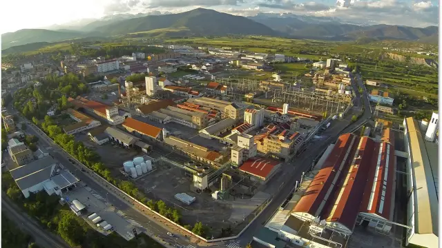 Fábrica de Ercros en Sabiñánigo