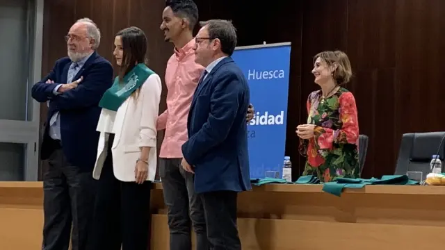 Foto de archivo del acto de entrega de becas y diplomas del Colegio Mayor Ramón Acín de Huesca.