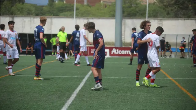 Imagen del final del partido entre el Huesca y el Mallorca.