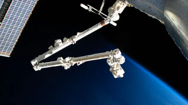 Brazo robótico de la Estación Espacial Internacional