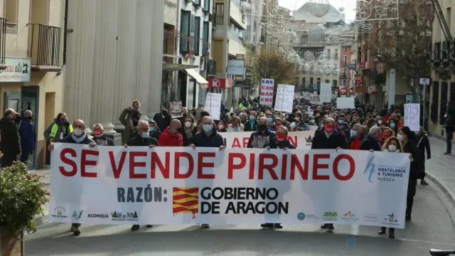 Una de las protestas celebradas el pasado invierno en Huesca por el parón del sector de la nieve.