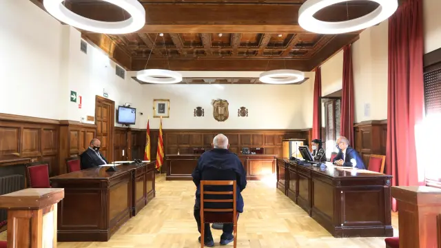 Audiencia de Teruel, juicio maltrato animal .08/09/21. Foto: Javier Escriche[[[FOTOGRAFOS]]]