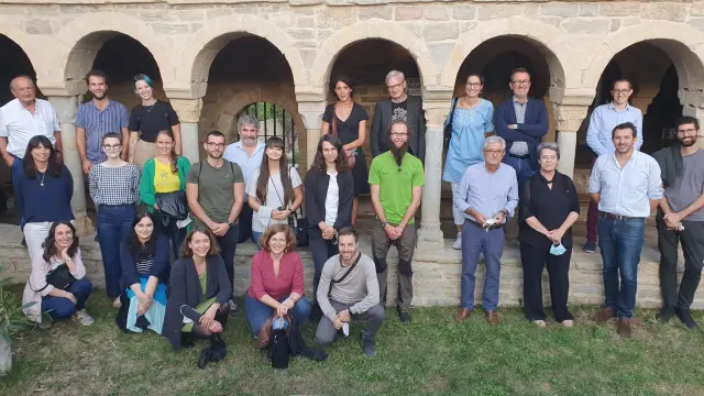 Participantes en las Jornadas Internacionales de Epigrafía Medieval de Roda de Isábena.