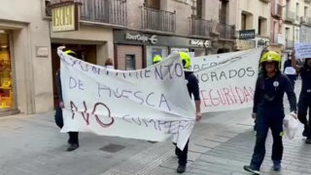 Los bomberos de Huesca exigen soluciones