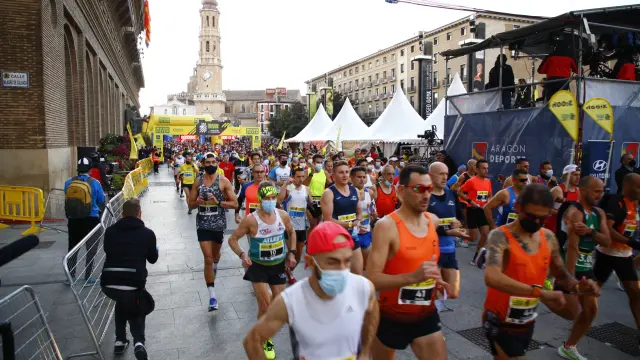 El maratón de Zaragoza 2021, en imágenes
