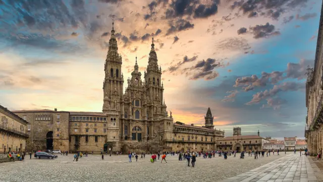 Plaza del Obradoiro y Catedral de Santiago de Compostela