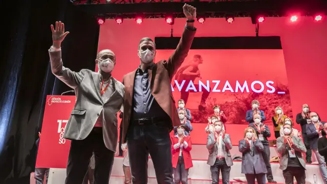 Lambán y Sánchez, este sábado, en el congreso del PSOE-Aragón.