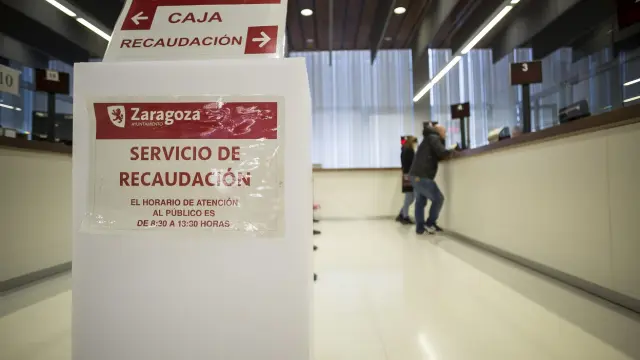 Servicio de recaudación de tributos del Ayuntamiento de Zaragoza, en el edificio Seminario.