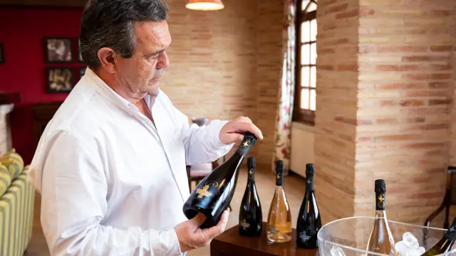 El enólogo Javier Domeque es toda una referencia en el mundo de los vinos y cavas.