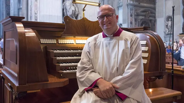El organista Josep Solé, tras el concierto de esta mañana, regresará a Italia para acompañar la Misa de la Epifanía que oficia el Papa.