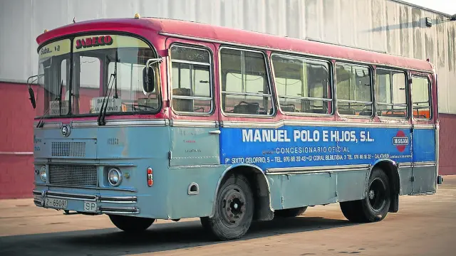 El primer autobús urbano de Calatayud.