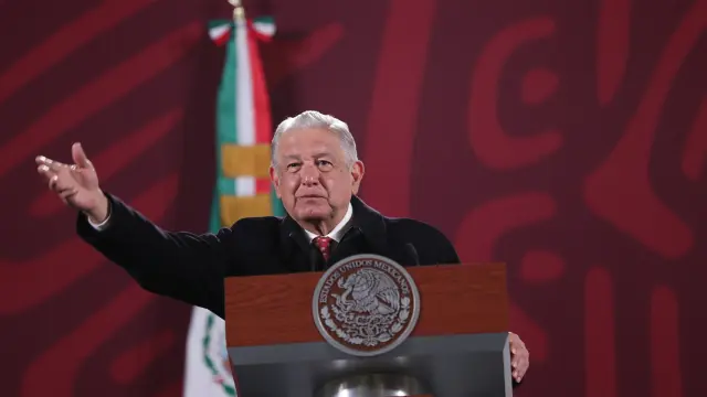 López Obrador propone hacer "una pausa" en la relación entre México y España