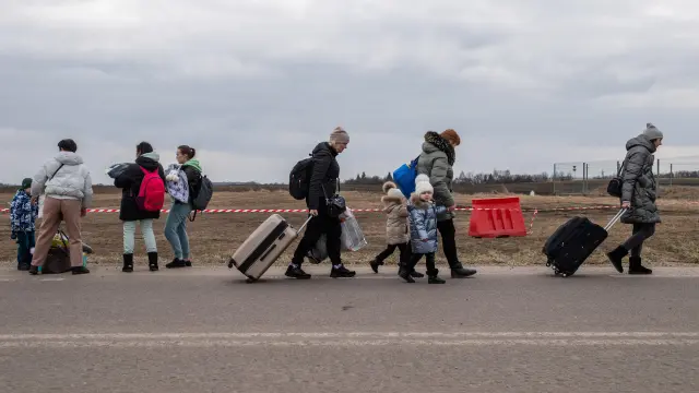 Ukrainian refugees at the Polish-Ukrainian border crossing