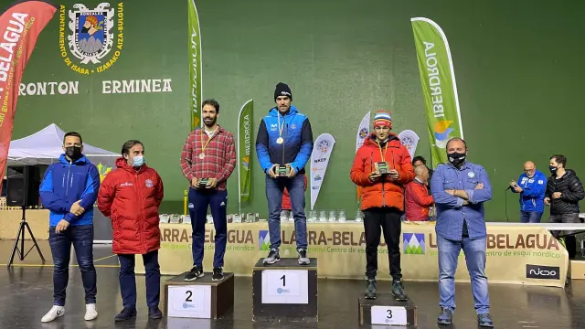 Diego Ruiz se colgó el bronce en el Campeonato de España de esquí de fondo.