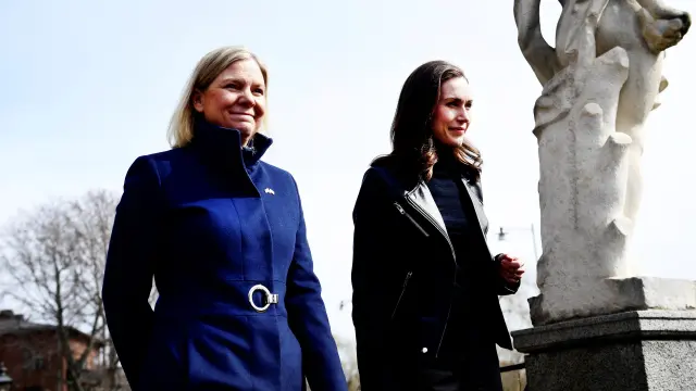 Magdalena Andersson, primera ministra de Suecia, este jueves con su homóloga finlandesa Sanna Marin.