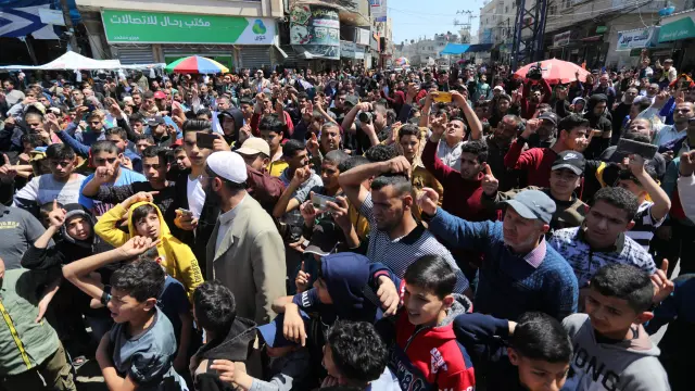 Manifestación de palestinos contra las detenciones en la Explanada de las Mezquitas.