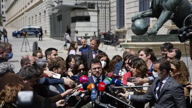 Pere Aragonès ofrece unas declaraciones a los medios después de una reunión en el Congreso de los Diputados.