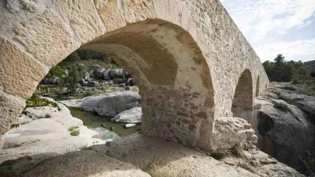 El puente de Cananillas en Aguaviva.