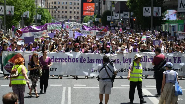 Manifestación en Madrid reclamando la abolición de la prostitución.