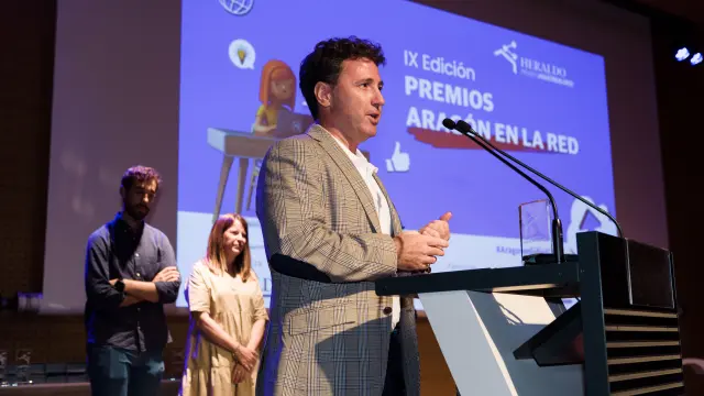 Fernando Blasco, Director Turismo de la provincia de Huesca, en los Premios Aragón en la Red