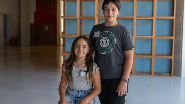 Los hermanos Abad Cendán, Leonor y Daniel, son fans de Etopia Kids.