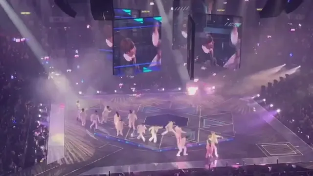 La pantalla cae y aplasta a dos bailarines en la gira de la 'boy band' Mirror, grupo popular de Hong Kong