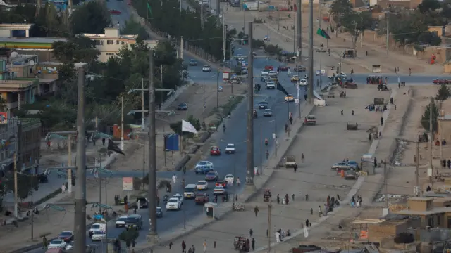 Vista general de la calle en Kabul, Afghanistan este 5 de agosto.