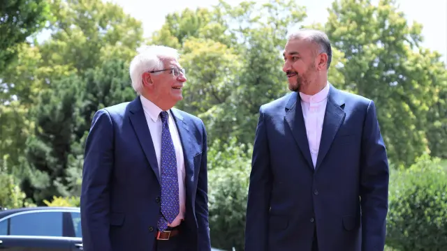 Josep Borrell, Alto Representante de Política Exterior de la UE, y Hosein Amirabdolahian, ministro de Exteriores de Irán (archivo).
