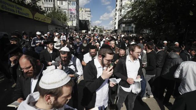 Orthodox Jewish pilgrims celebrate Rosh Hashanah in Uman