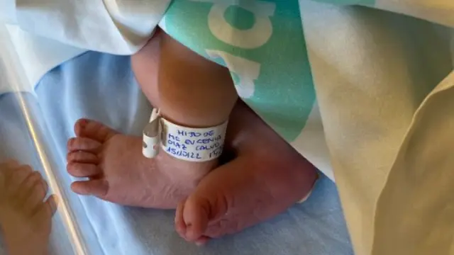 Maru Díaz ha compartido por Twitter la primera imagen de su bebé.
