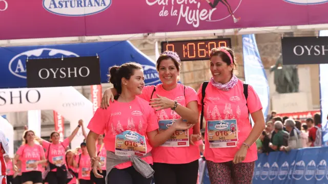 Carrera de la mujer en Zaragoza 2022.