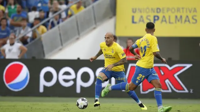 Sandro, con Las Palmas, durante un partido de esta temporada.