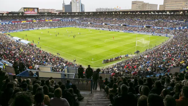 Imagen de La Romareda en un Real Zaragoza-Huesca.
